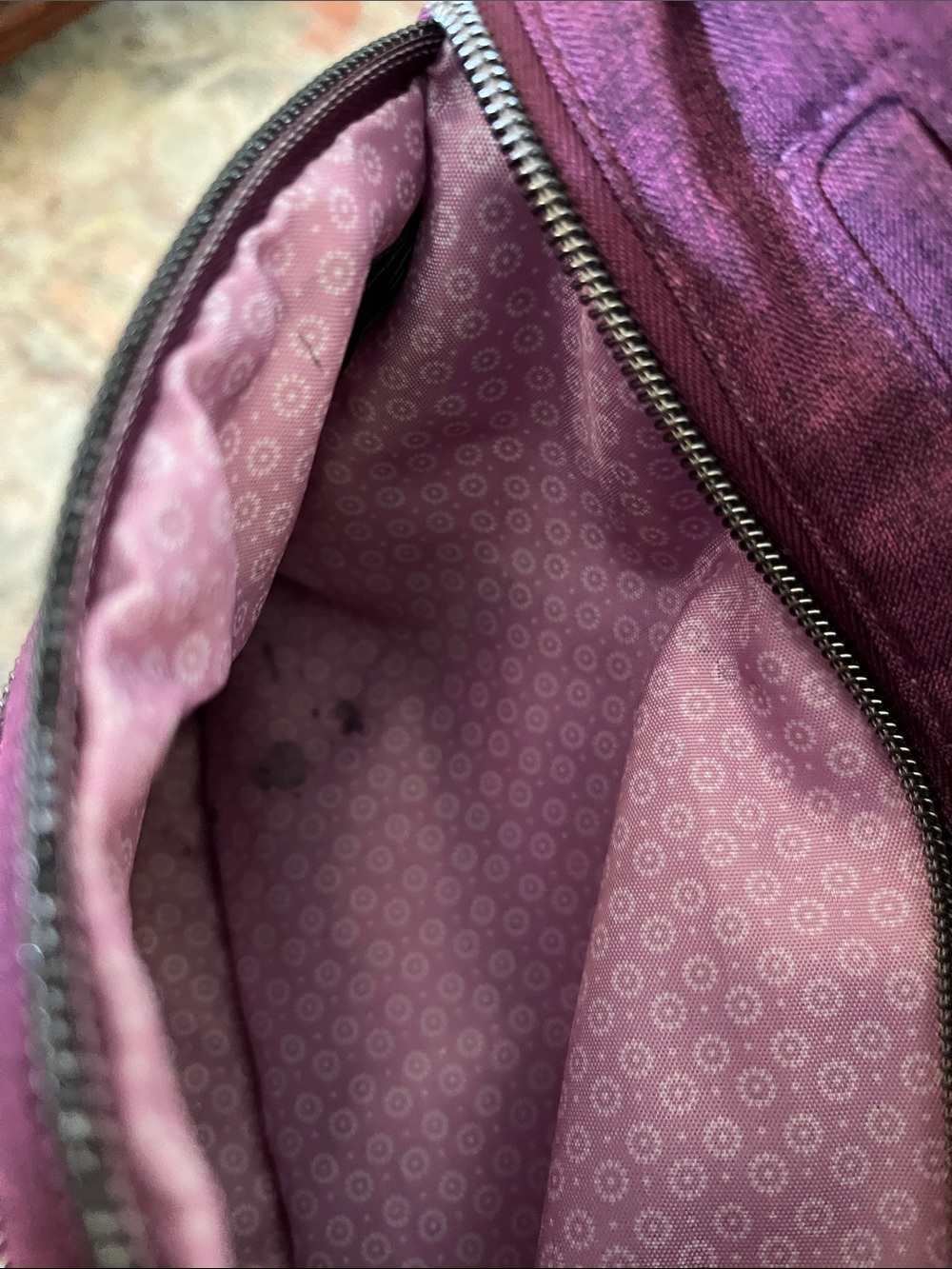Lug Slider Crossbody Bag in Berry Purple - Good Condition - Picture 9 of 9